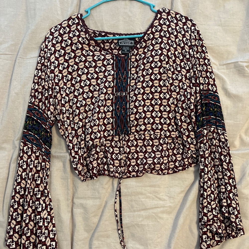 Bohemian crop scrunch top